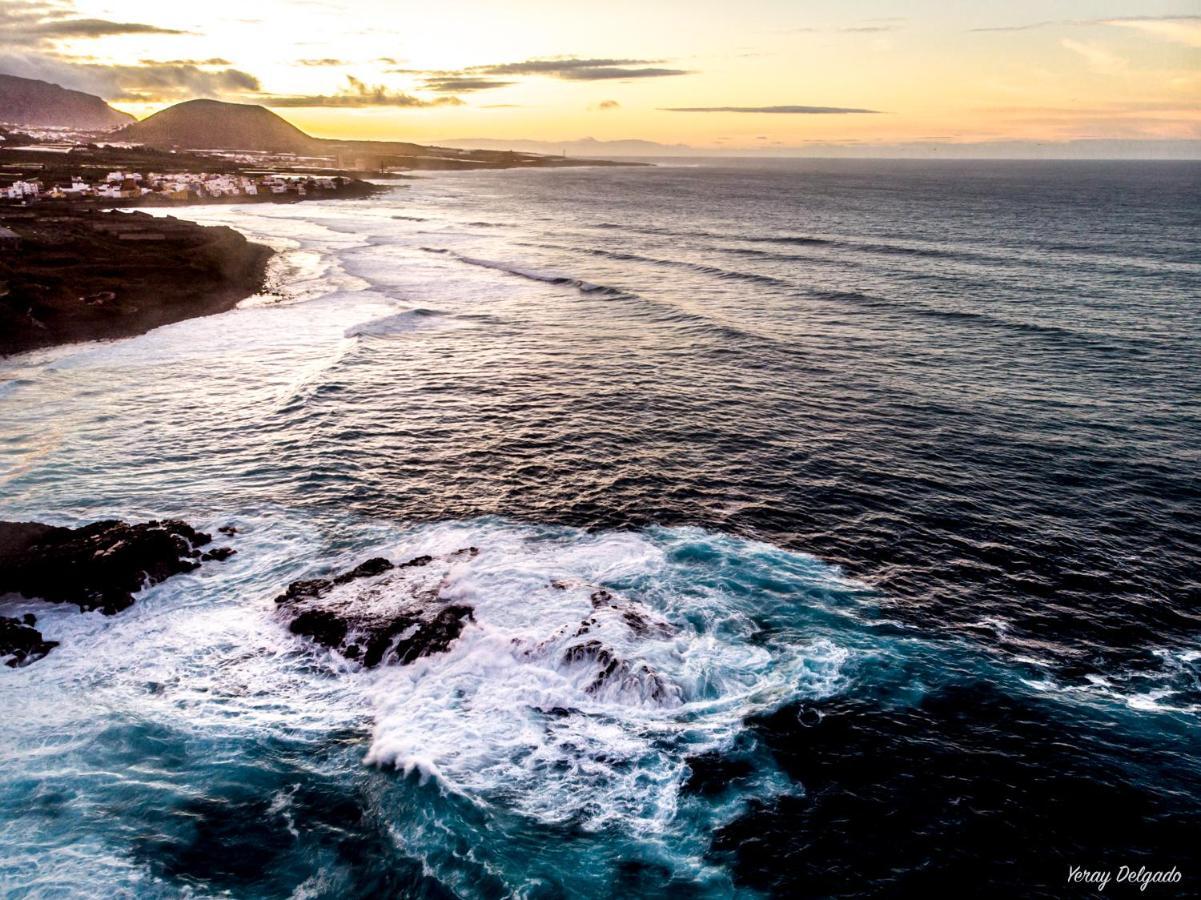 Mundo Beach House, Playa San Marcos, Tenerife イコー・デ・ロス・ビノス エクステリア 写真